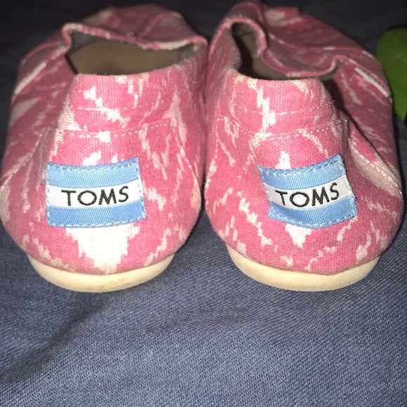 Cute TOMS - Picture 2 of 2